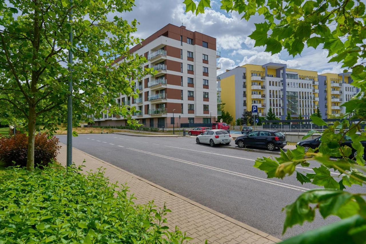 Lwowska Apartment By The Malta Lake With Parking By Renters Prestige Poznan Exterior photo