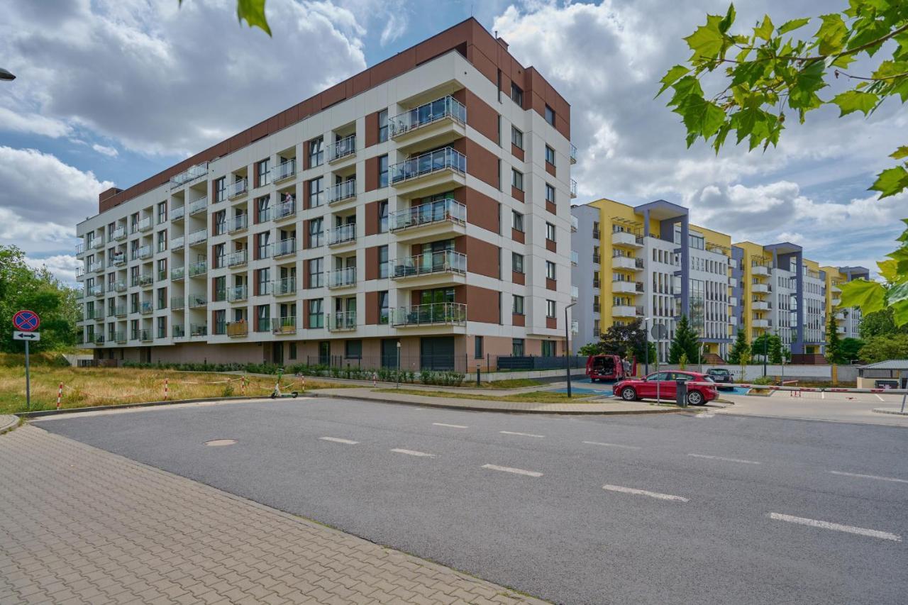 Lwowska Apartment By The Malta Lake With Parking By Renters Prestige Poznan Exterior photo